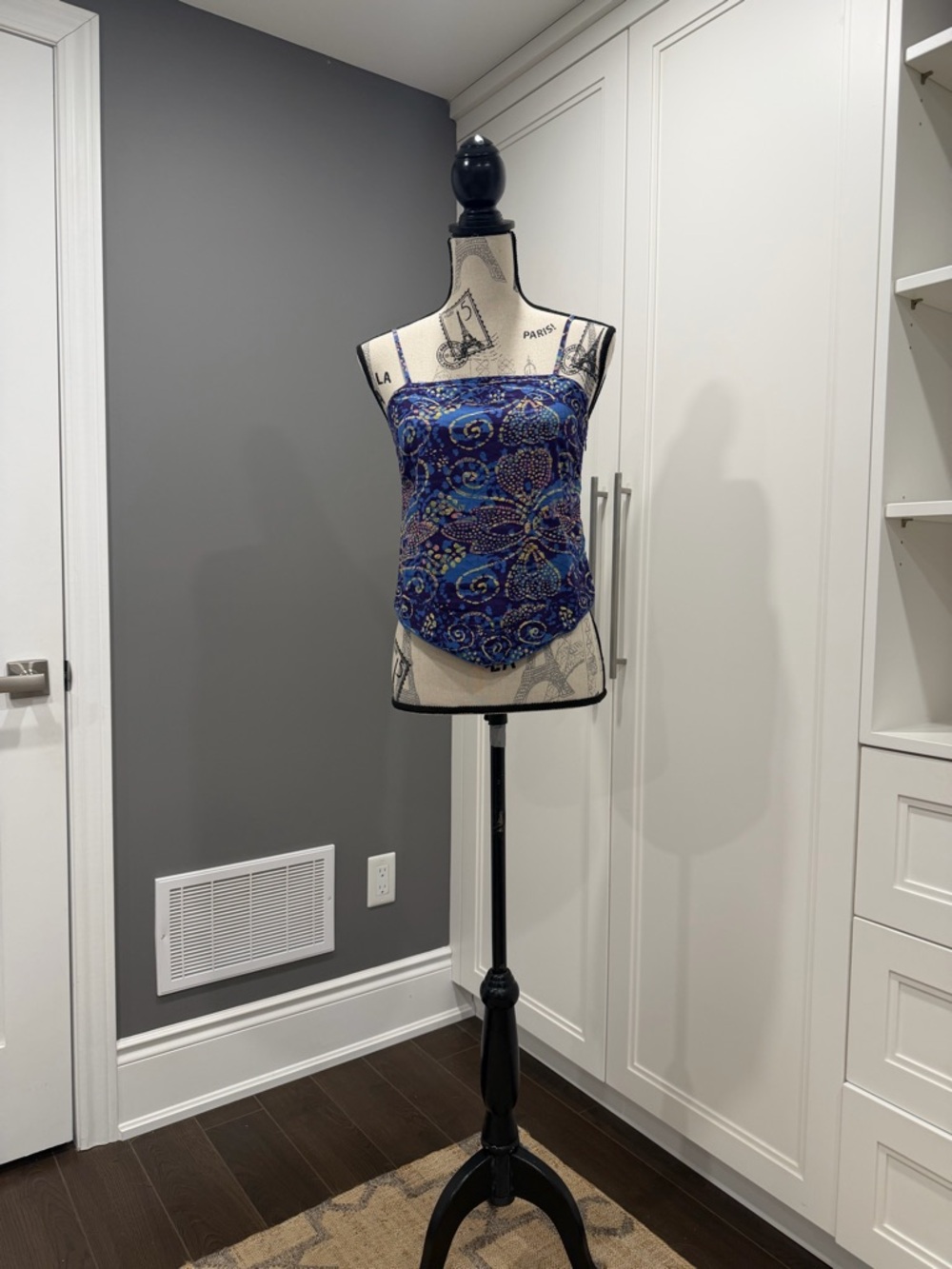 GAP, Retro, Blue Patterned Handkerchief Style Camisole - Picture 2 of 15